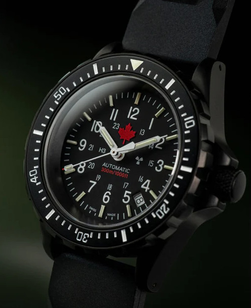 Marathon Red Maple Anthracite GSAR Search and Rescue Dive Watch